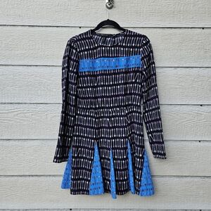 BCBGMaxAzria fit and flare long sleeve mini dress black and blue with arrows 6
